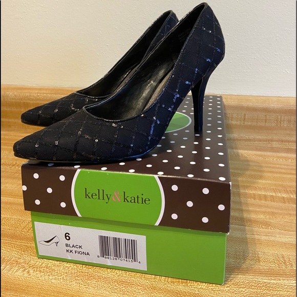 Worn Once! Sexy Sequined Pump by Kelly & Katie - Picture 2 of 8